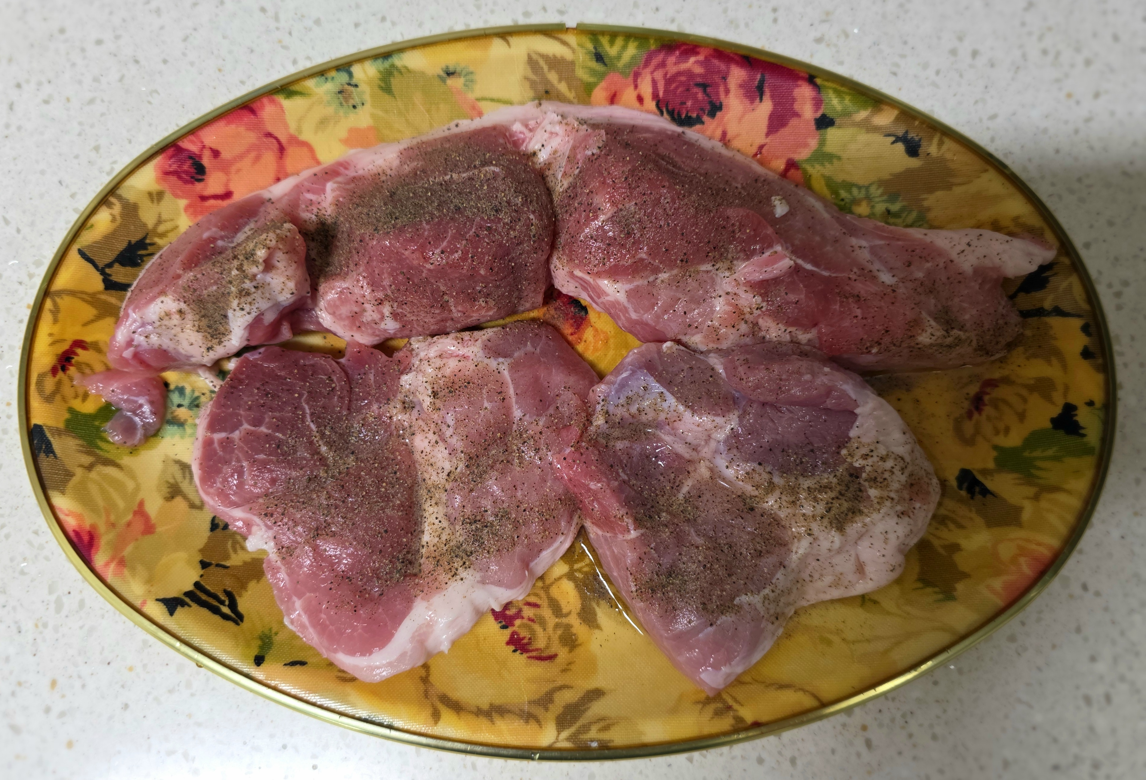 밑간을-합니다.