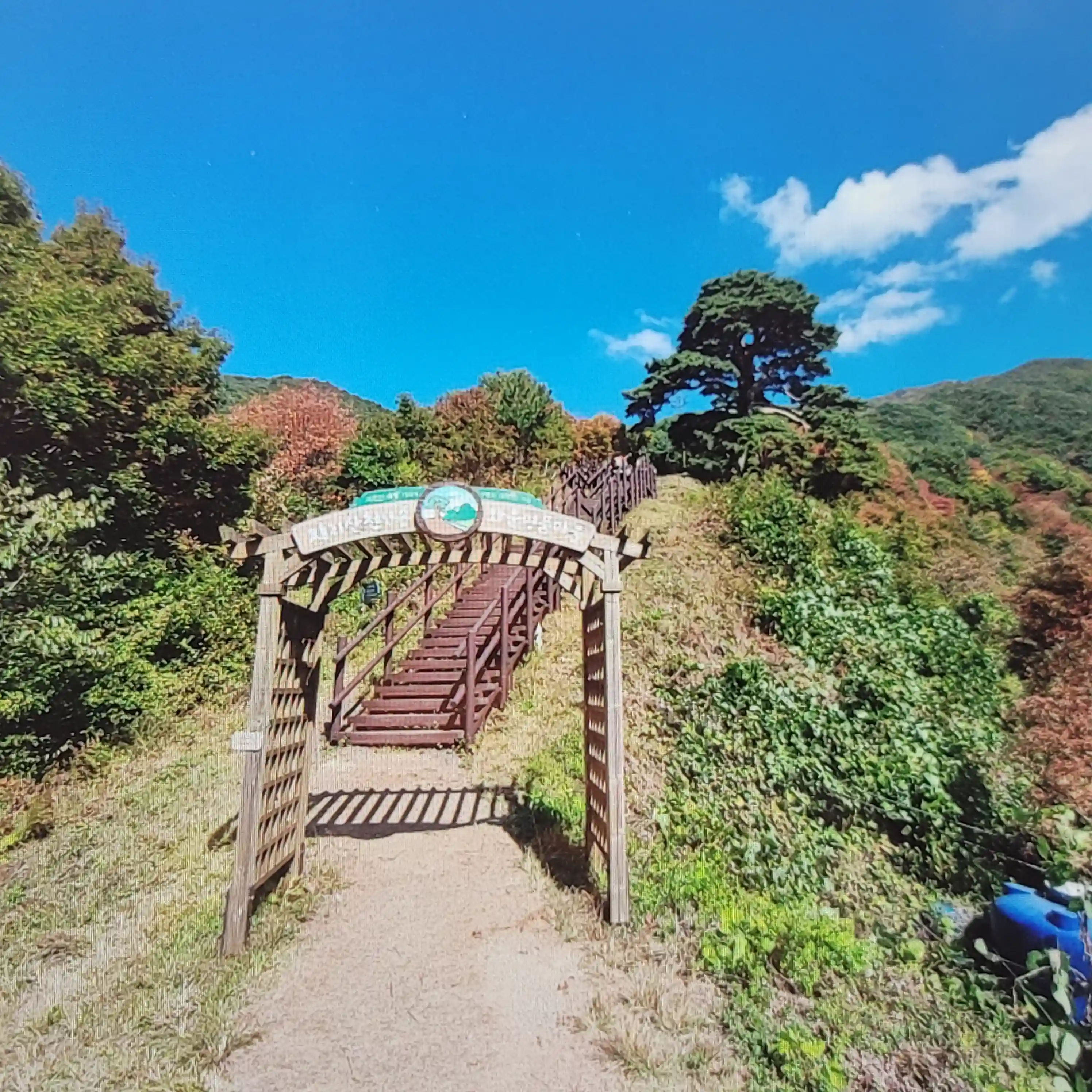 여름철 계곡산행지