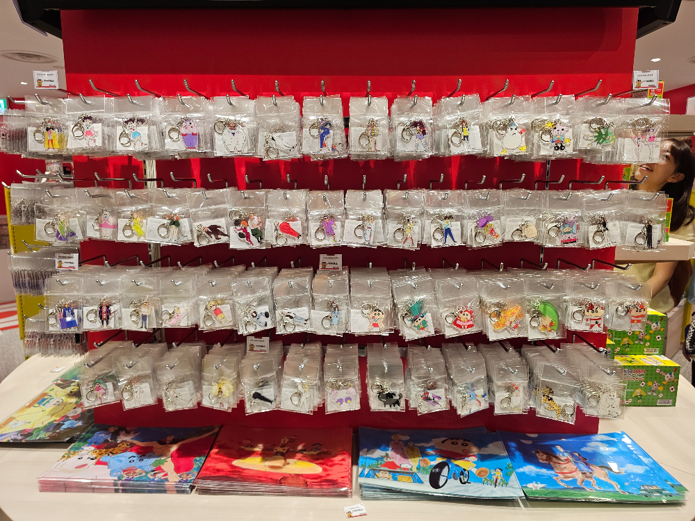 이케부쿠로 선샤인시티 크레용신짱 시네마 퍼레이드 스토어