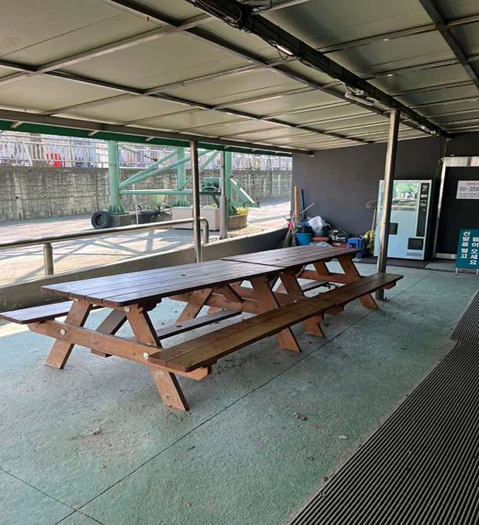 두산실내테니스장