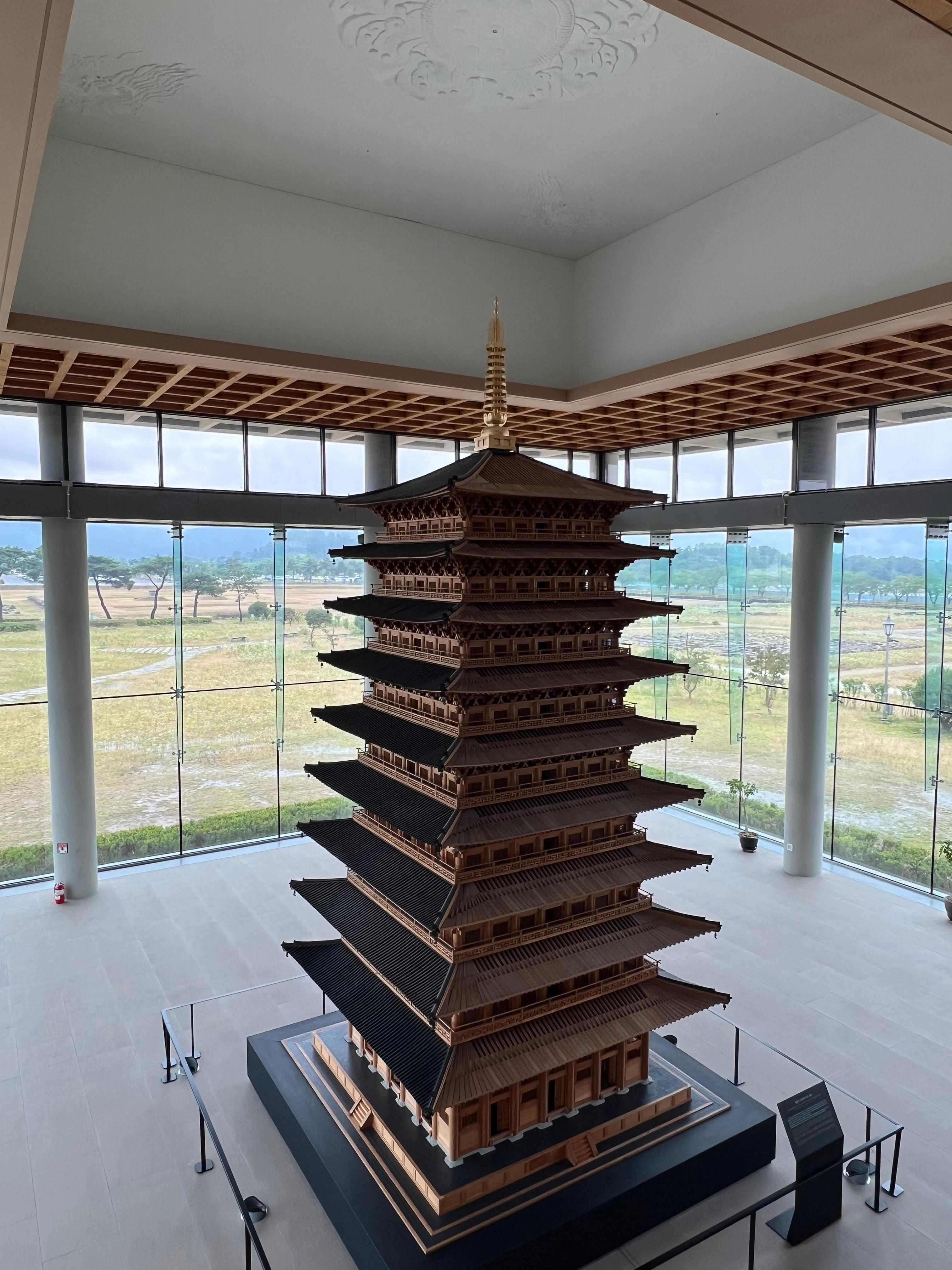황룡사역사문화관, 경주실내가볼만한곳, 경주아이와가기좋은곳,경주여행, 경주역사여행,황룡사9층목탑, 황룡사9층목탑복원, 경주비오는날, 황룡사9층목탑 크기, 3D입체상영관,
