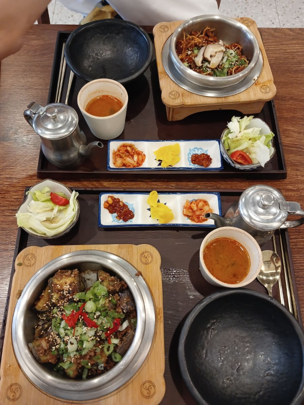 담솥 오늘메뉴 항공샷