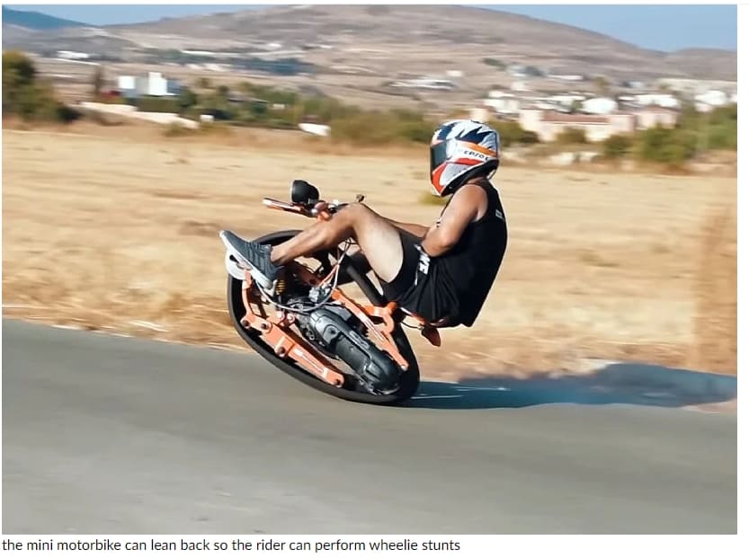 스턴트를 위한 1륜 미니 모터 바이크 VIDEO: Mini motorbike with single recycled car tire around its body can lean back for wheelie stunts