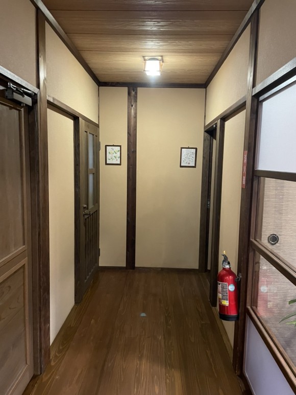 Ryokan aisle
료칸 복도