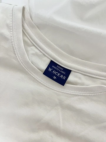 목 늘어남 없는 유핑 티셔츠 화이트 오션 라벨