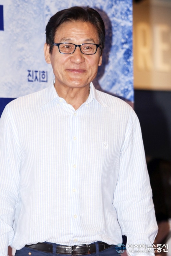 안성기 나이 부인 혈액암 투병 아들 프로필 별세