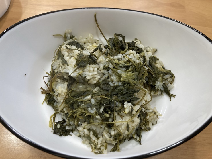 내가 먹은 쑥이 많이 들어간 쑥밥