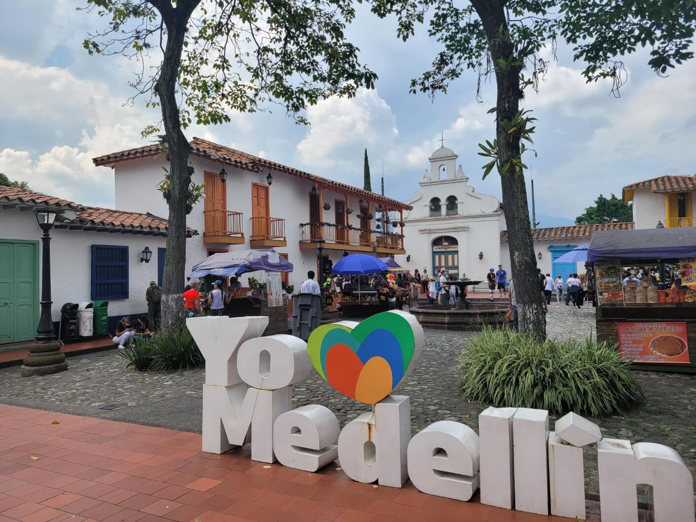 뿌에블리또 빠이사