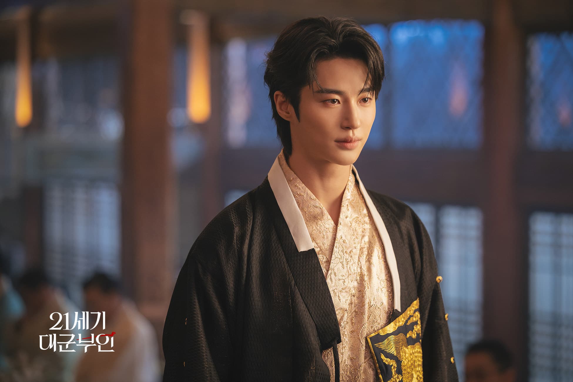 perfect-crown-byeon-woo-seok-prince-yi-an-still