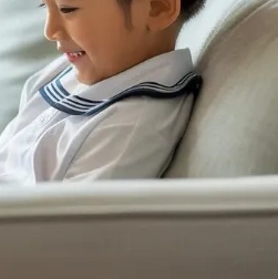 아이 스마트폰 중독 이미지