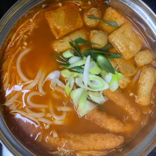 하코야 김치카츠나베 조리 사진