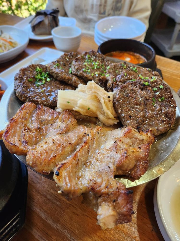 철마연밥 한우떡갈비&돼지갈비