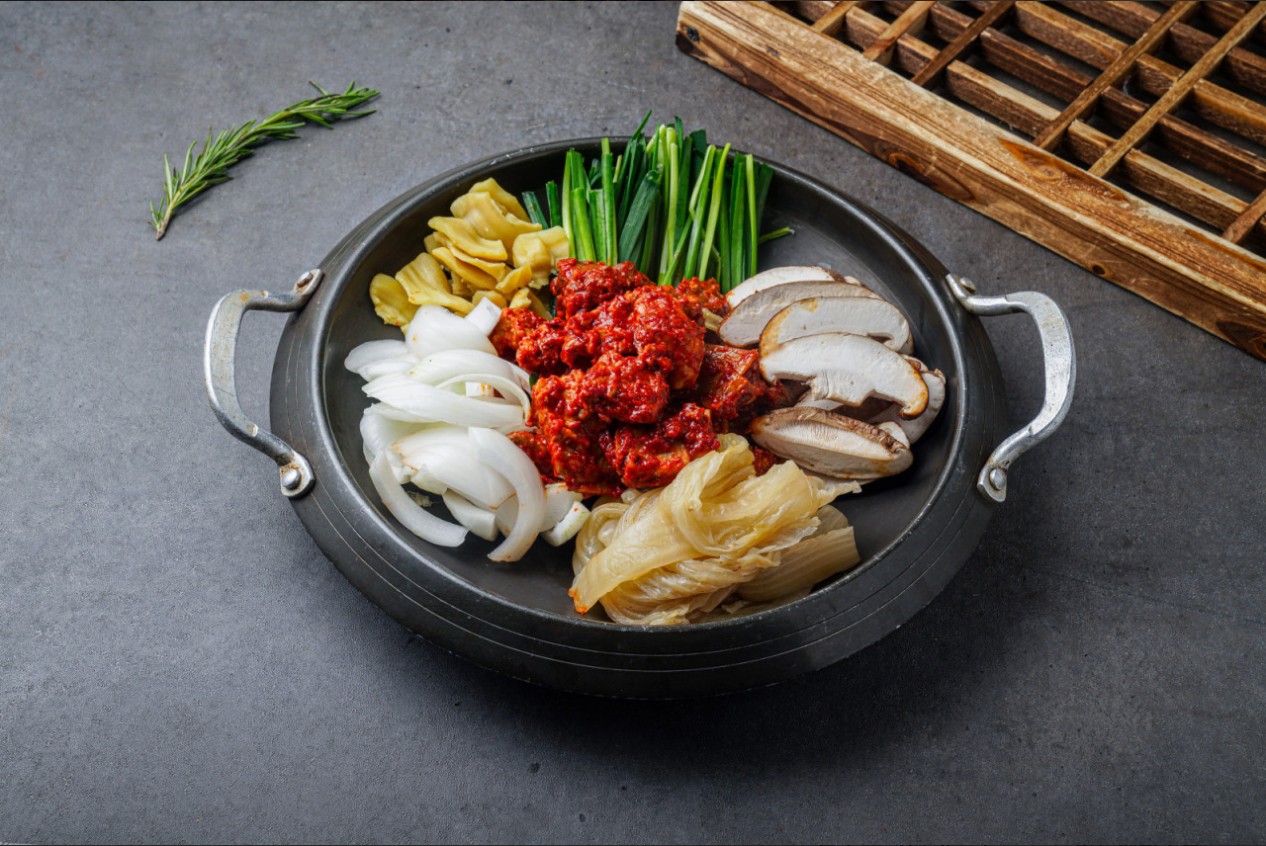 을지로 맛집 추천 ❘ 오징어불갈비찜의 매력과 재방문율 높은 이유