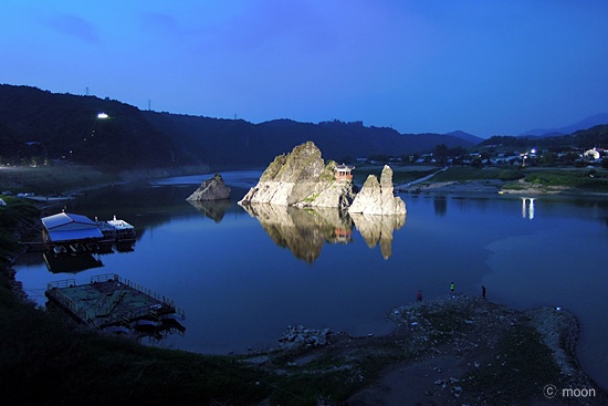 도담삼봉