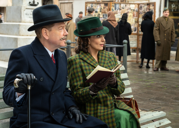 주인공 에르퀼 포와르와 작가 아리아드네 올리버