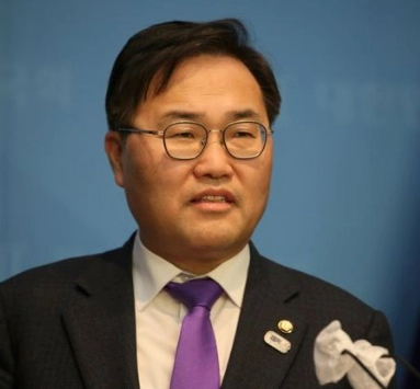 홍석준 국회의원 프로필 나이 고향 학력 재산