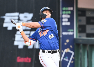 2025 프로야구 중계 꿀팁 총정리! 예매, 하이라이트까지 한방에