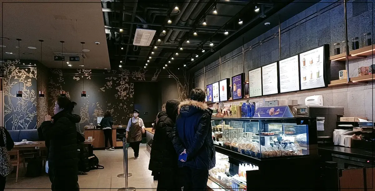 광교-스타벅스-엘포트점-주문하는-자리