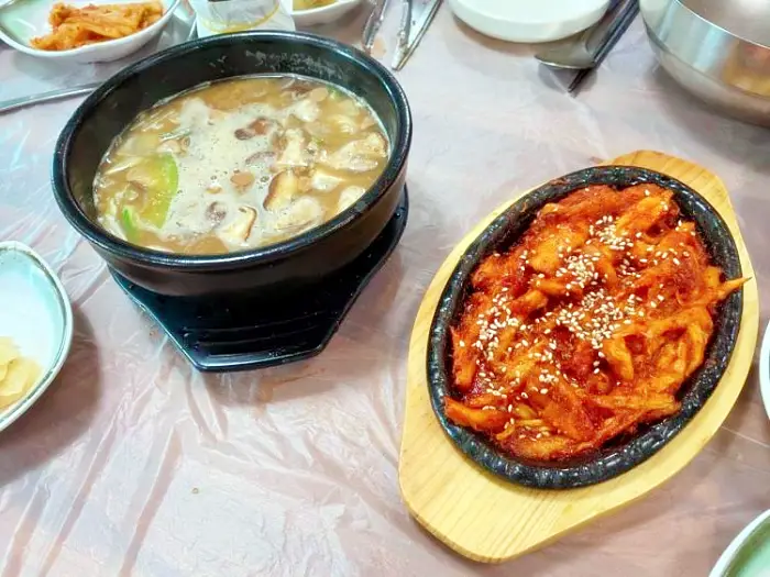 더덕구이 20가지 이상의 산나물과 청국장찌개 돌솥밥 산채정식 맛있는 곳 추천