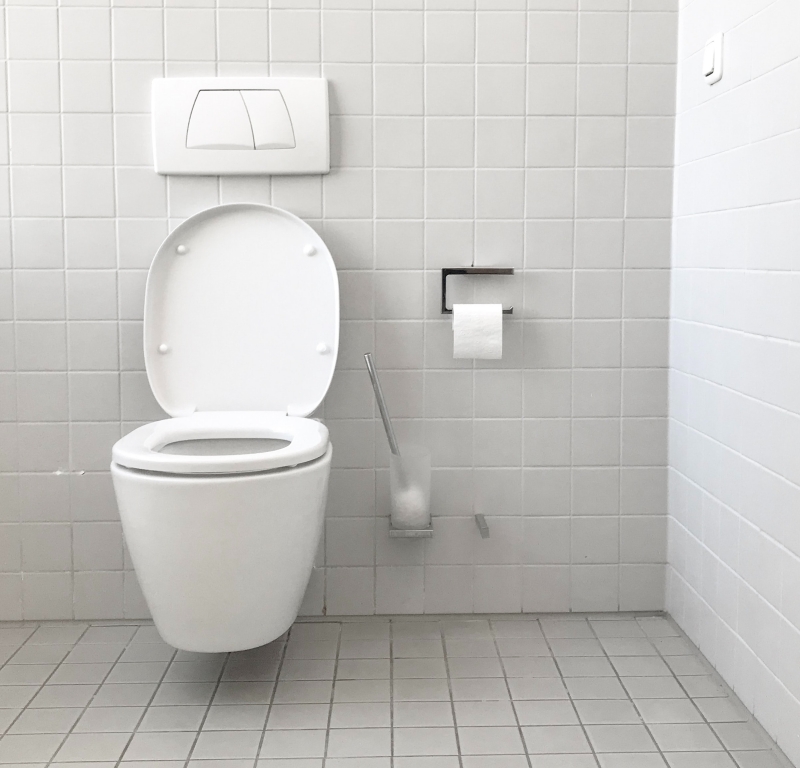 화장실 변기와 내부모습