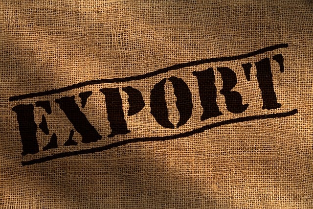 천 위에 export라고 써있는 그림