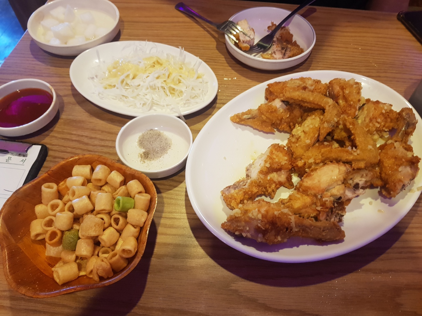 종로구 종로5가역 맛집 본투비 마늘치킨 위치 리뷰 생맥주 마늘치킨 맛집