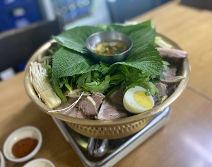 어복쟁반의 뜻, 유래, 유명 맛집 특징 알아보기 - 사진은 진미 평양냉면의 어복쟁반