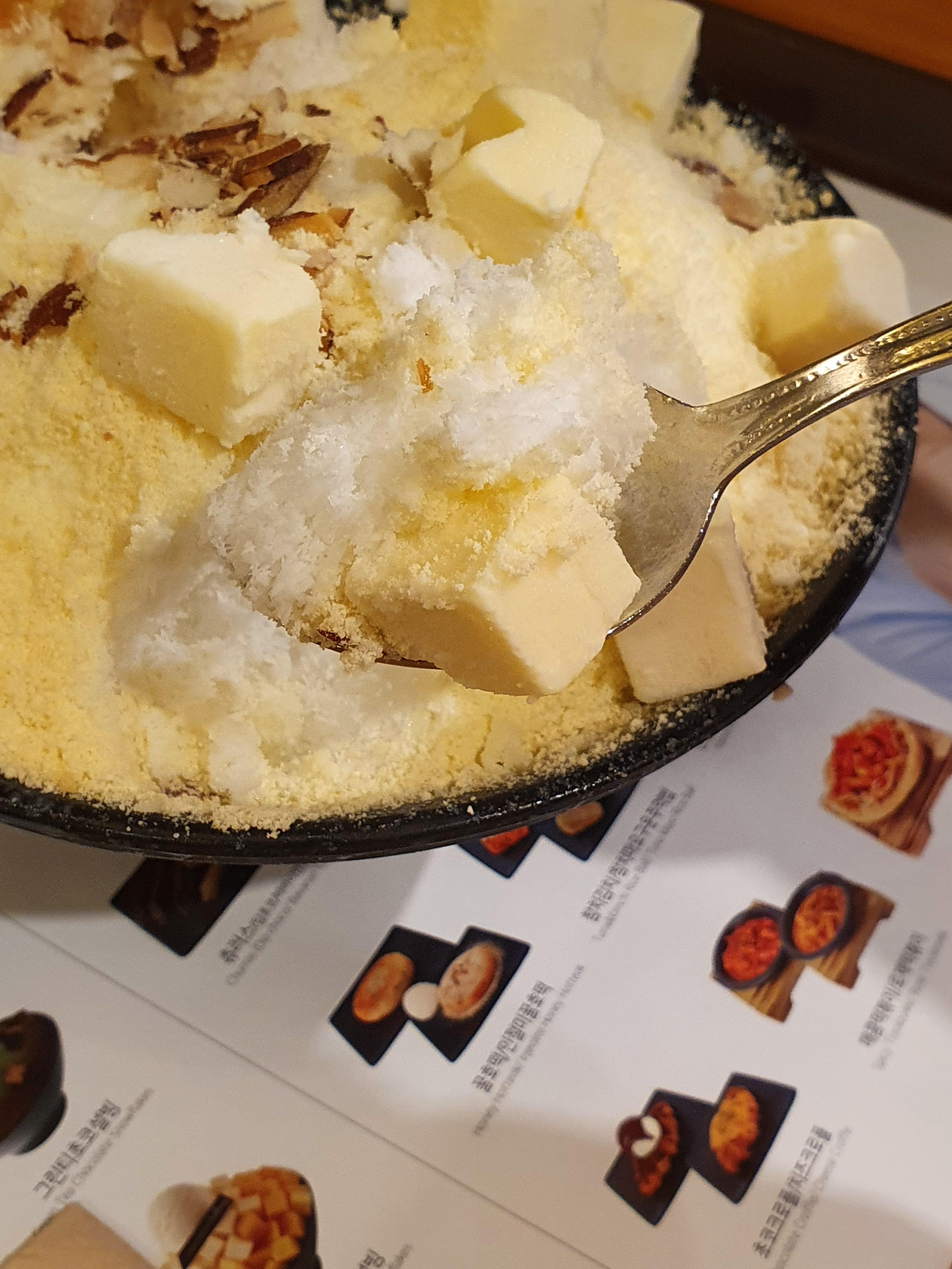 관저동 마치거리 설빙 치즈설빙에 들어간 큐브 치즈