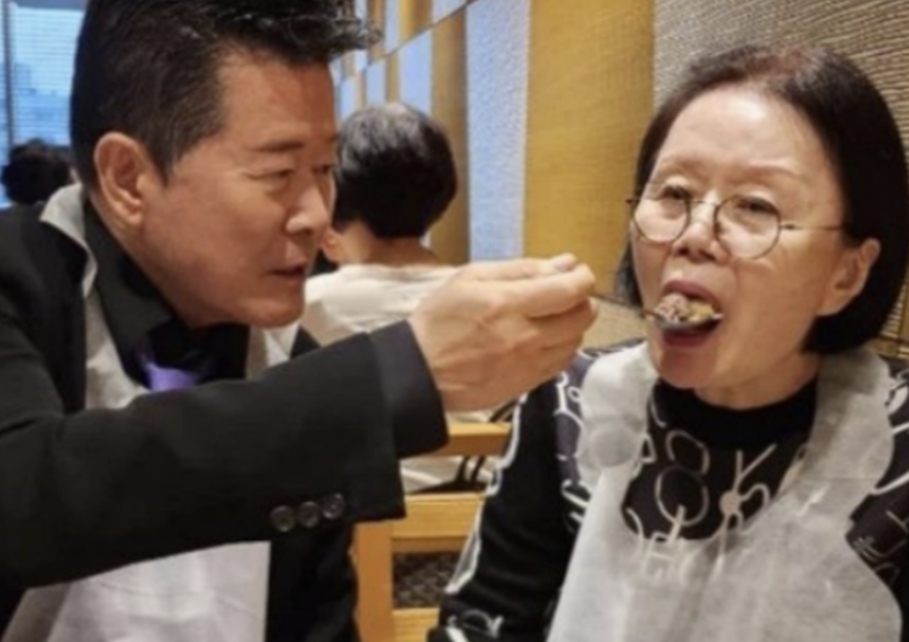 송대관 태진아 눈물 영결식 치매 아내 사망 애도 해뜰날
