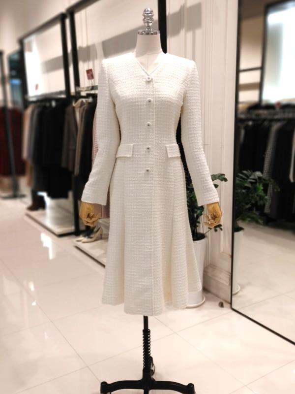 린 NC13 카라넥 벨티드 원피스 LGOPML9900