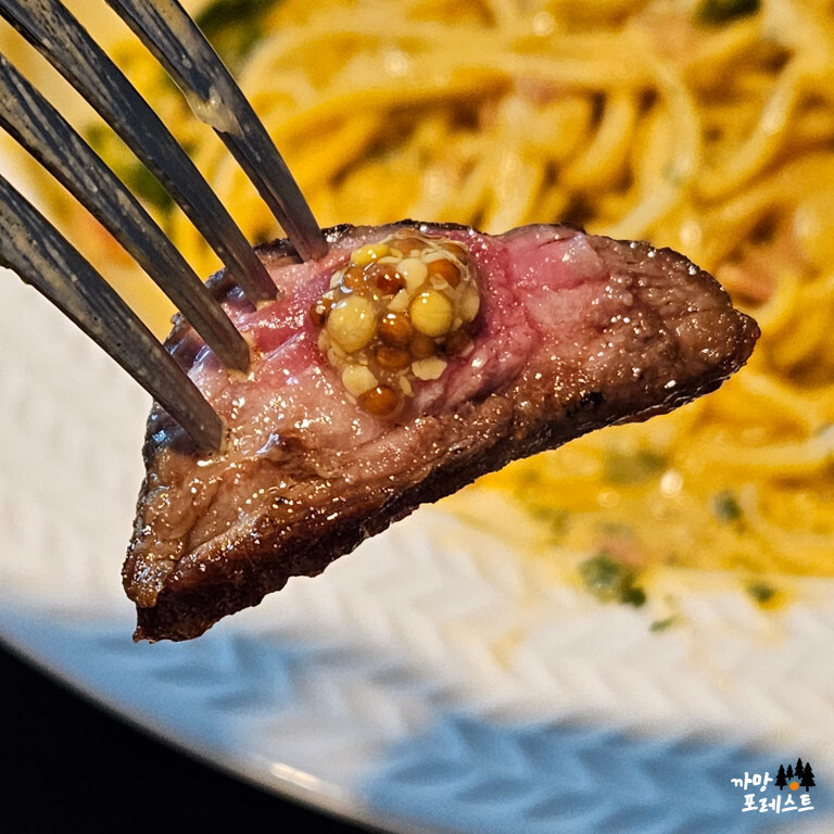 행궁동 미트 패커 스테이크