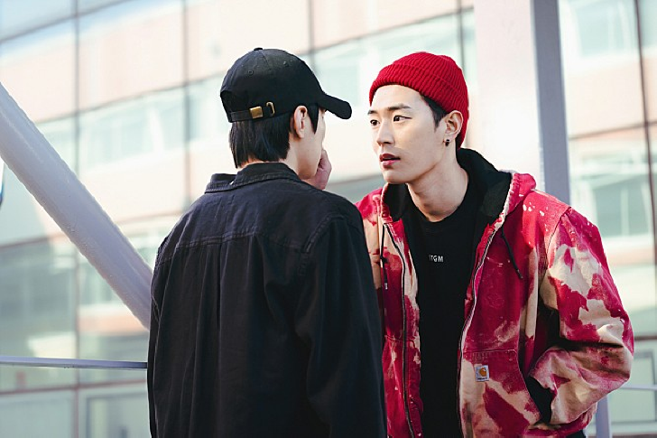 추상우와-마주선-장재영