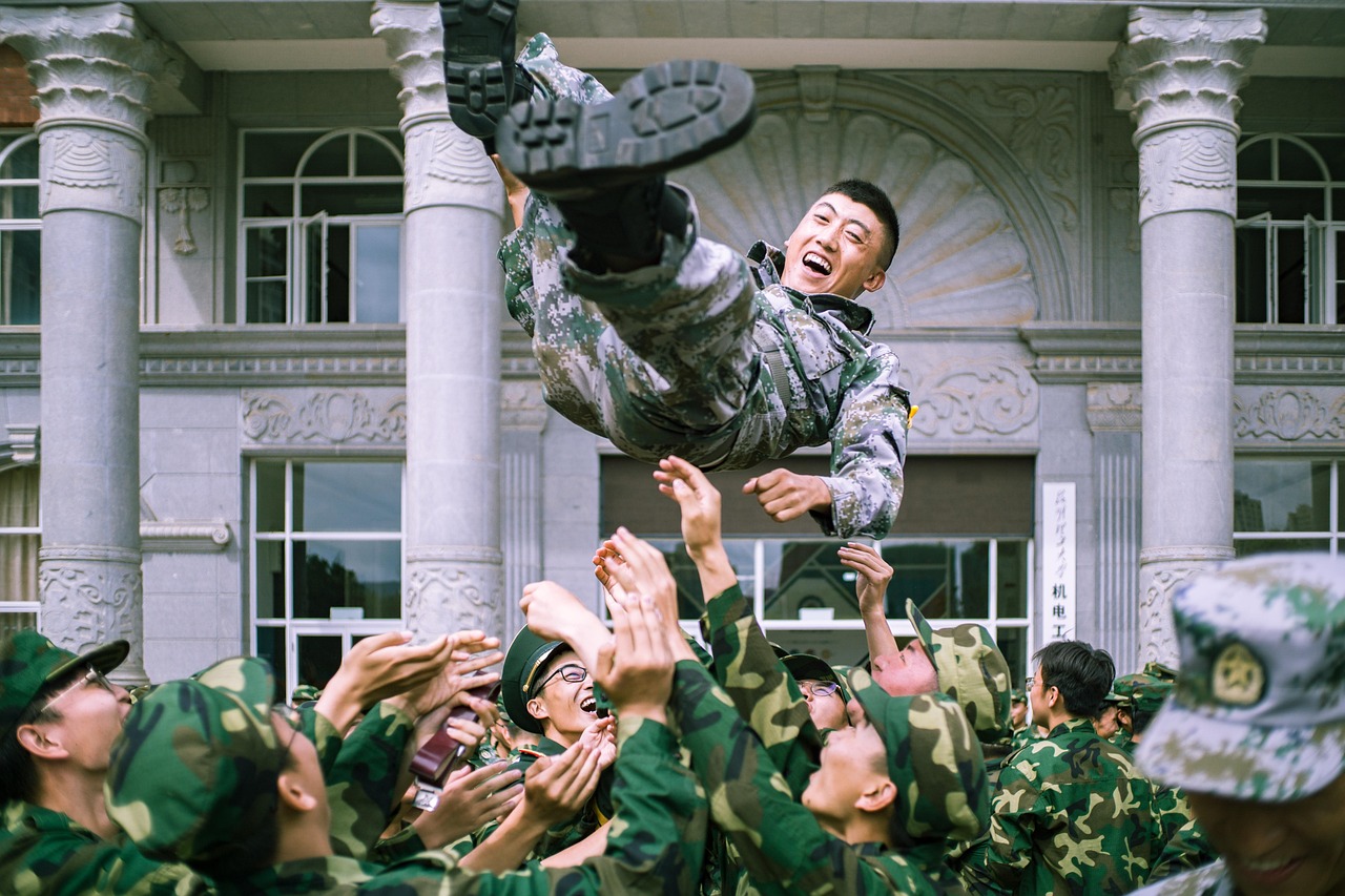 campus-military-training-soldiers