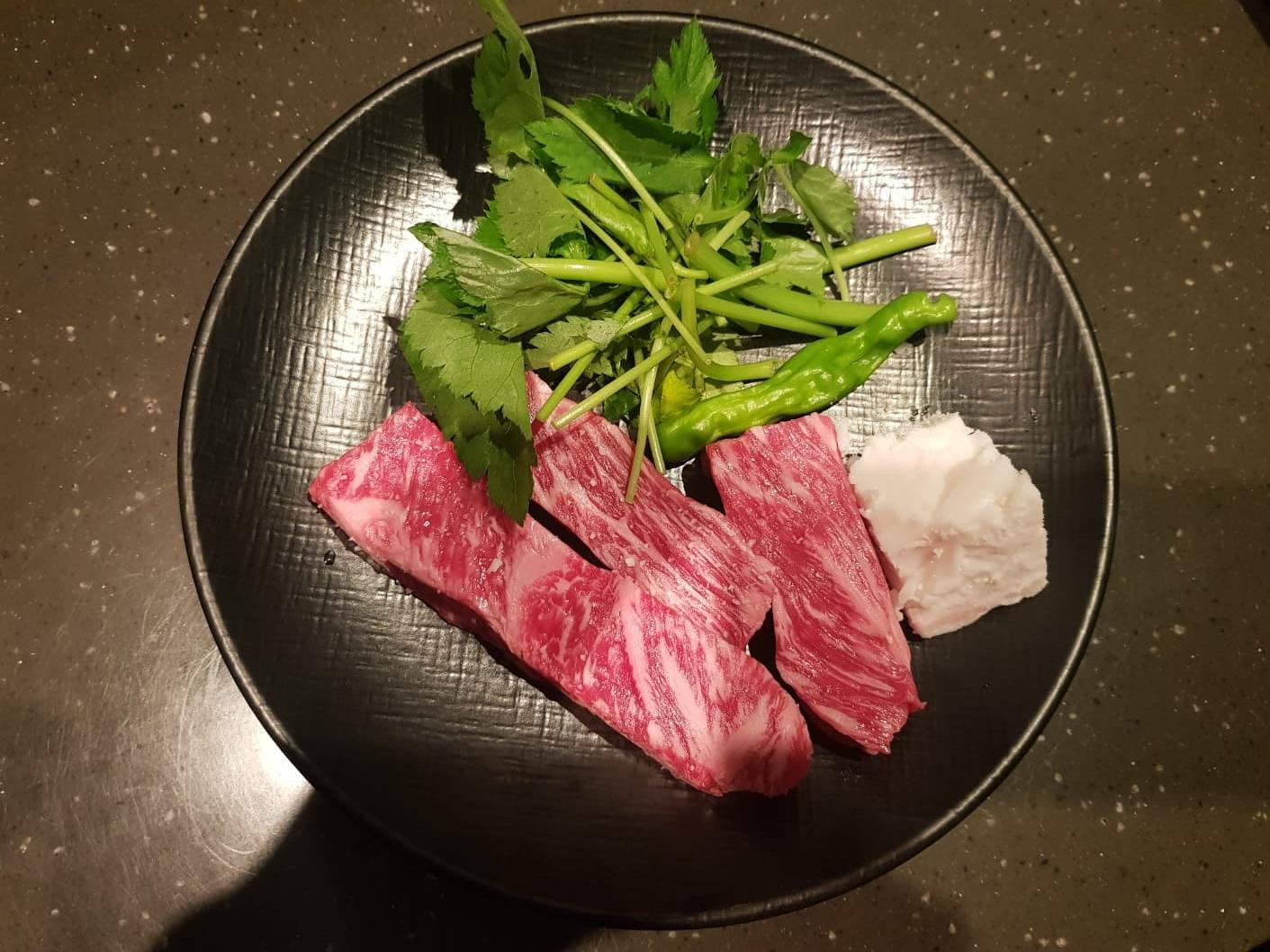 프리미엄투뿔채끝큐브