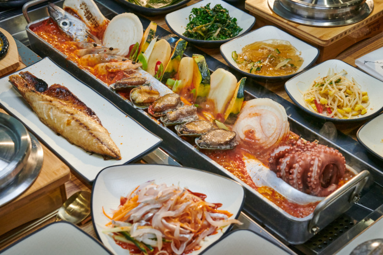 제주 서귀포 중문에서 맛보는 통갈치구이, 문어 통갈치 조림, 갈치회 갈치 코스요리 맛집 추천 생방송투데이 리얼맛집 오늘방송 수요맛전