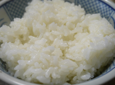 밥을 천천히 먹으면 정말 살이 덜 찔까? 해외 논문이 말하는 진실#2