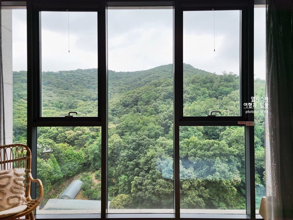 라까사호텔 광명 슈페리어 더불룸 그린 마운틴뷰, 힐링 호캉스 경기도 호텔