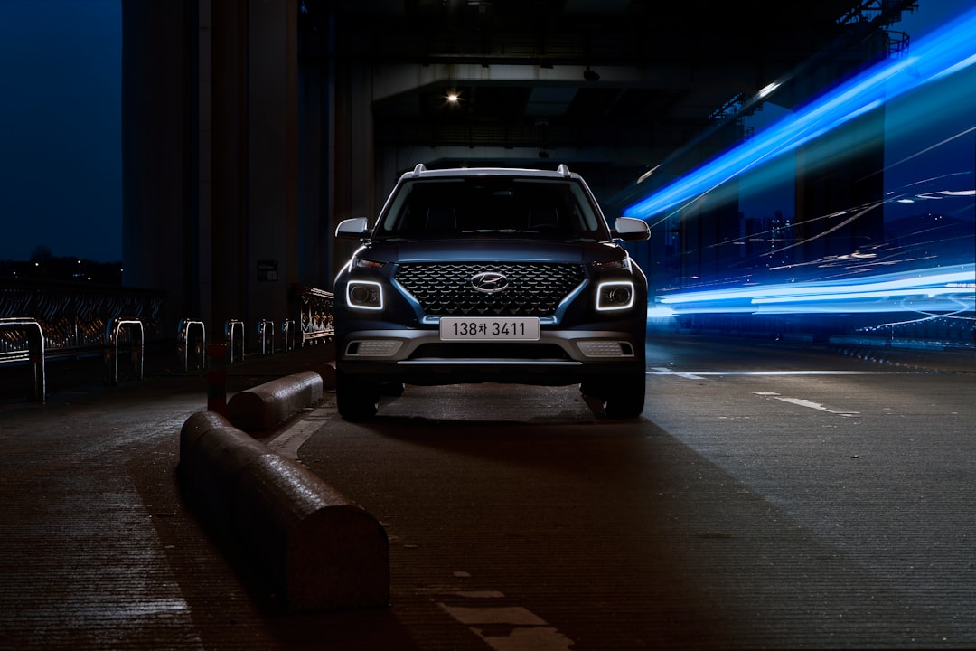 SUV