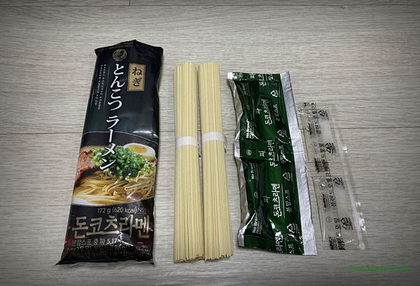 이마트 노브랜드 파 돈코츠 라멘 2022년