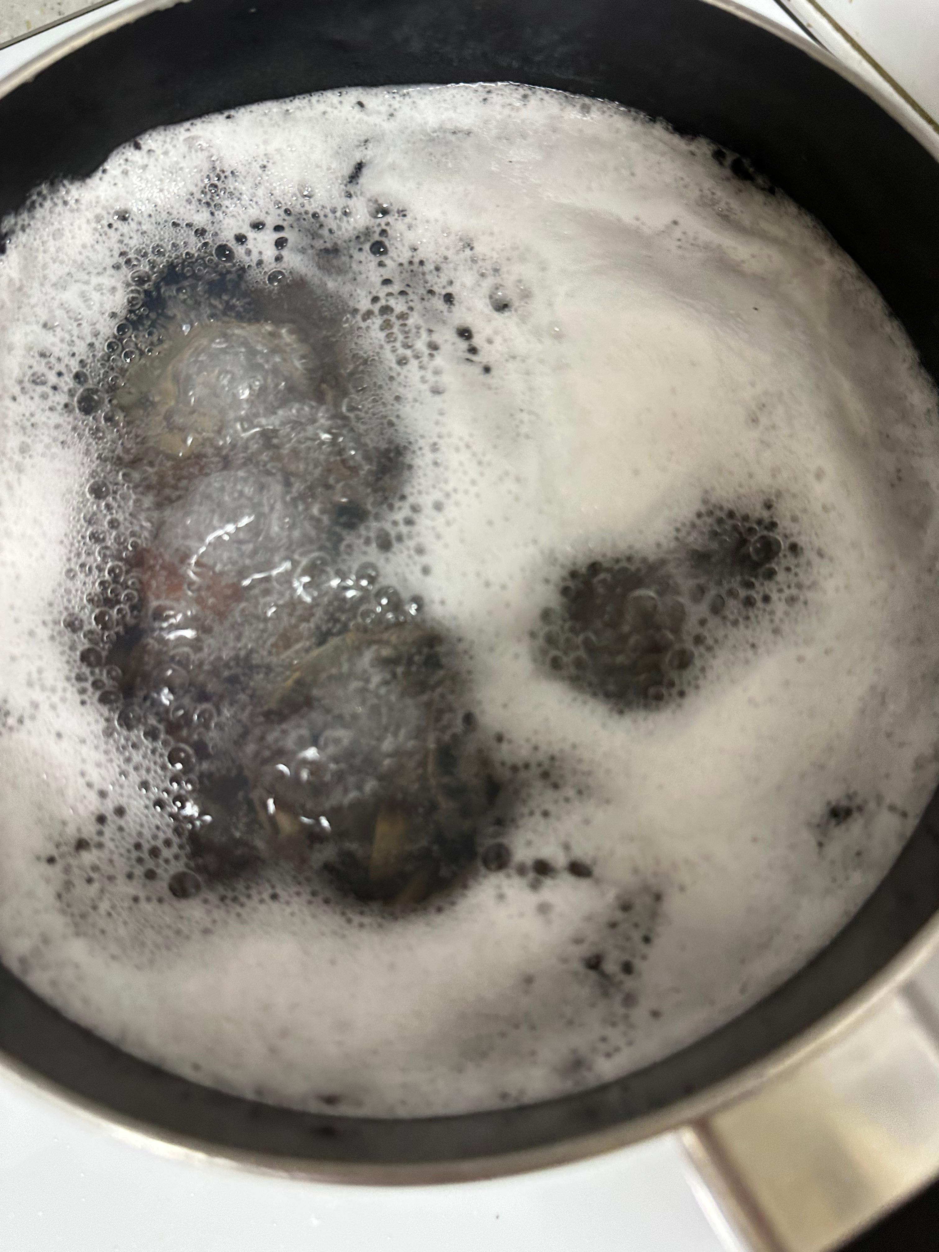 Super Simple Clam Soup Recipe(Healthy clam soup, fresh clams and horn snails, ultra-simple and light, full of rich ocean flavor, mudflat experience in Muchangpo, Boryeong, South Chungcheong, boiling horn snails and small clams, healthy homemade meal, easy soup recipe)