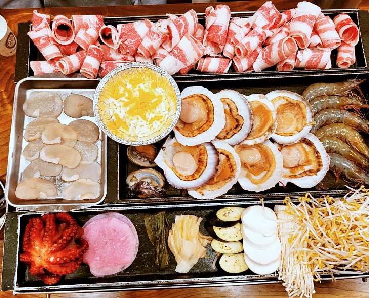 군포 산본 고깃집 철판 해물 삼합 황제 해물 전골 수중 숙성 한우 조개찜 맛있으면 0칼로리 맛집 추천
