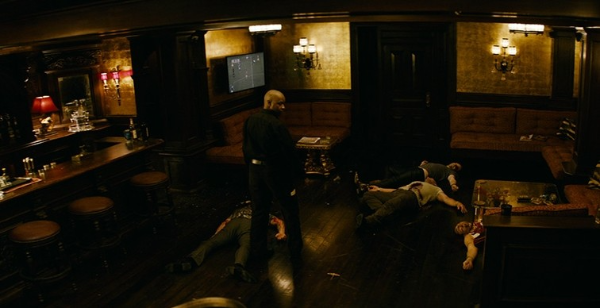 넷플릭스-더-이퀄라이저1-후기-덴젤-워싱턴-스틸컷