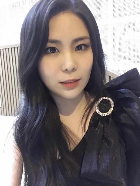 최향프로필사진