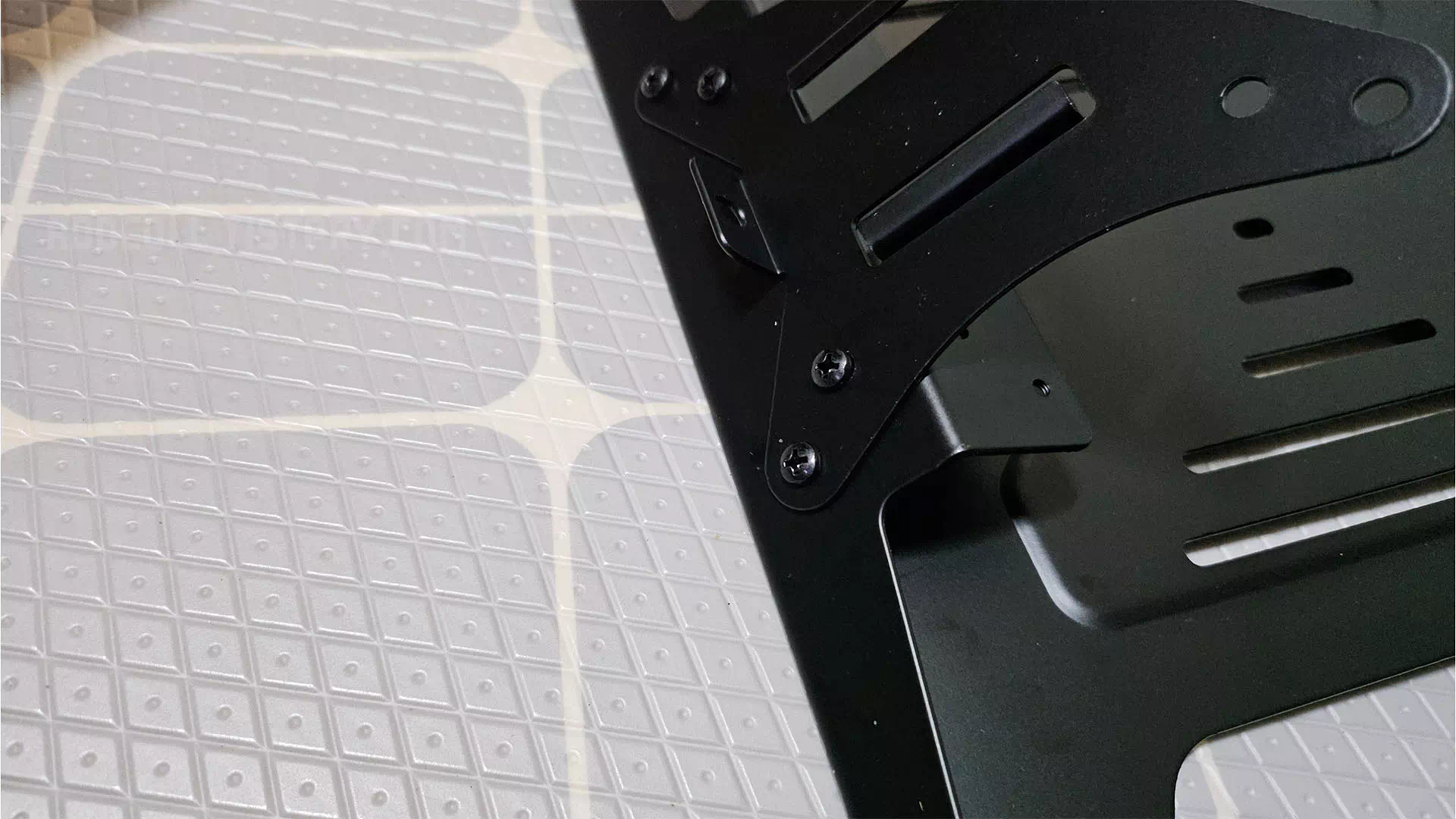 노트북 거치대 조립