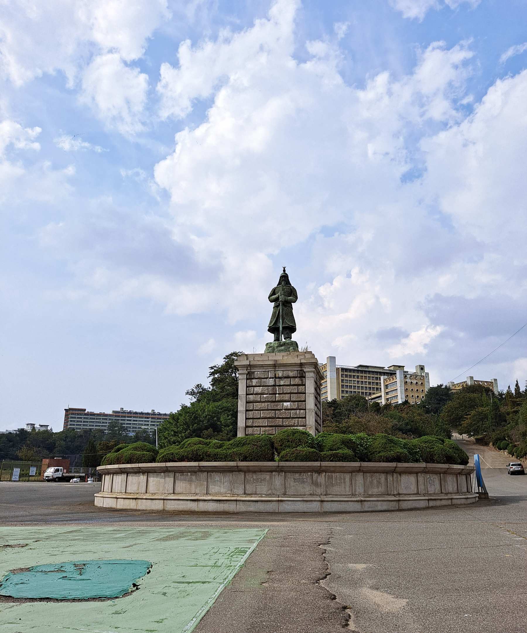이순신장군 동상