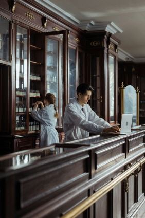 설날 명절 연휴 문 여는 약국 