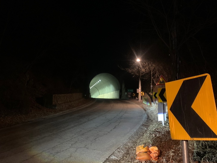 양평 별자리 명소 벗고개 터널