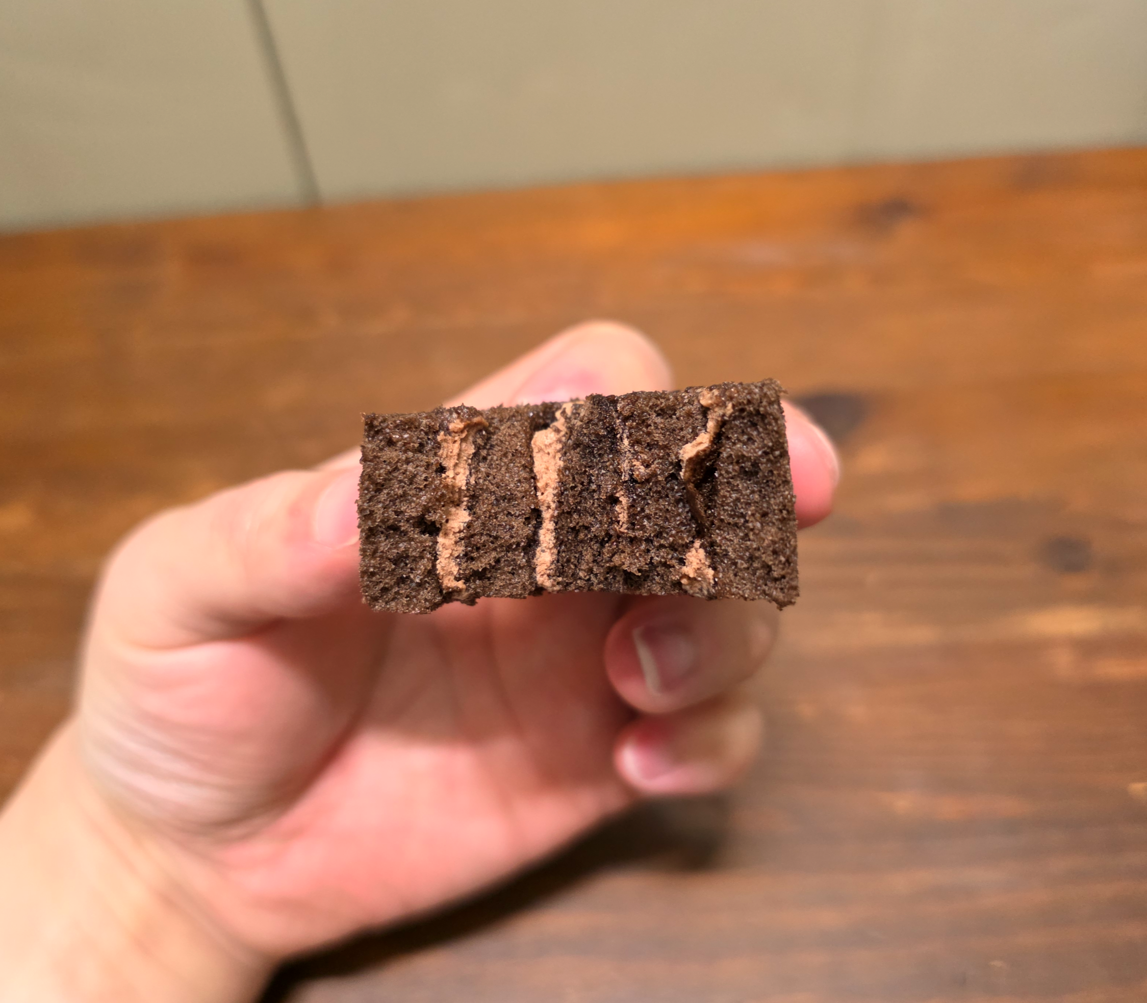 미각제빵소더블초코카스테라롤