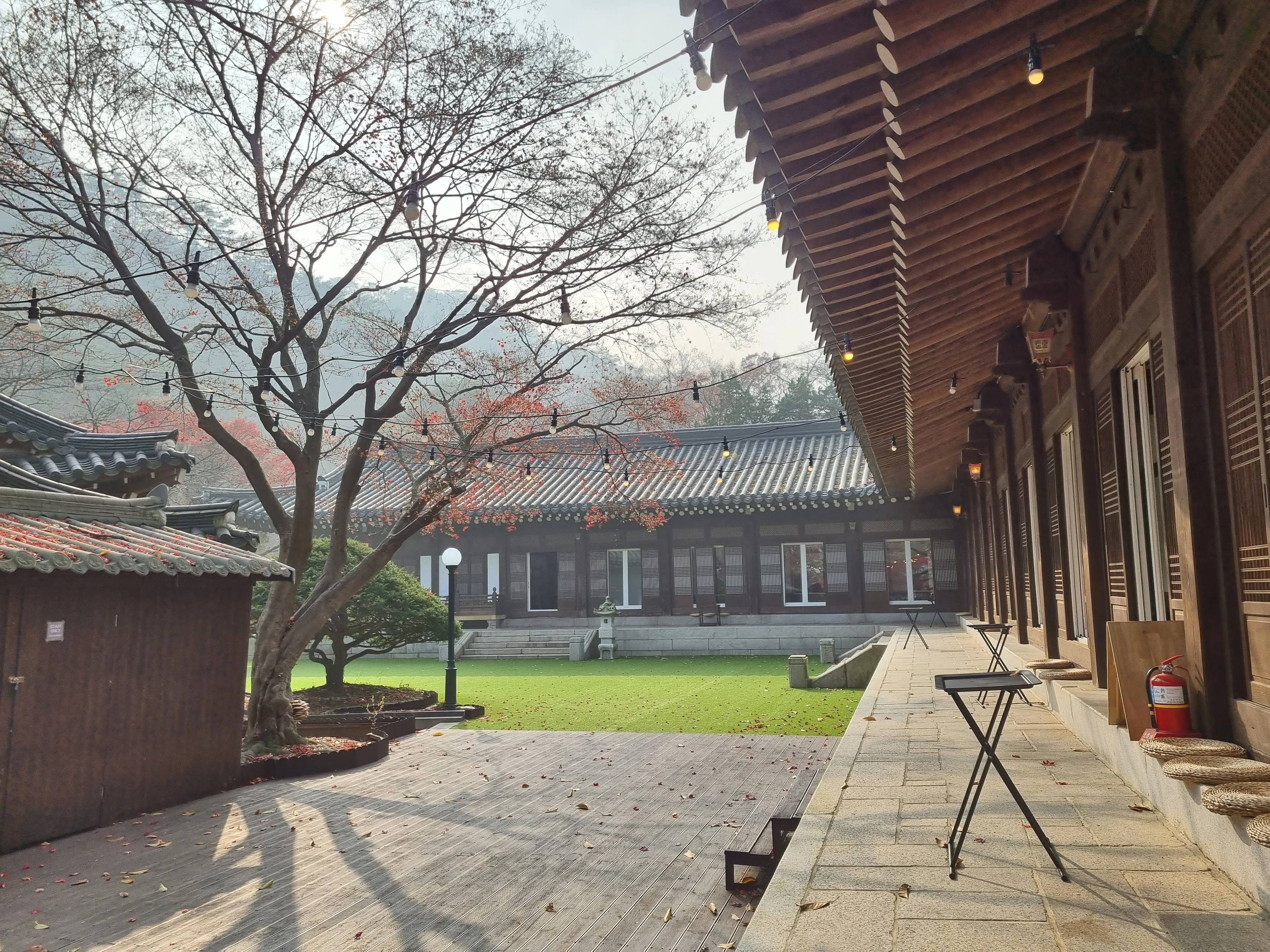 선운각- 외부 테이블석