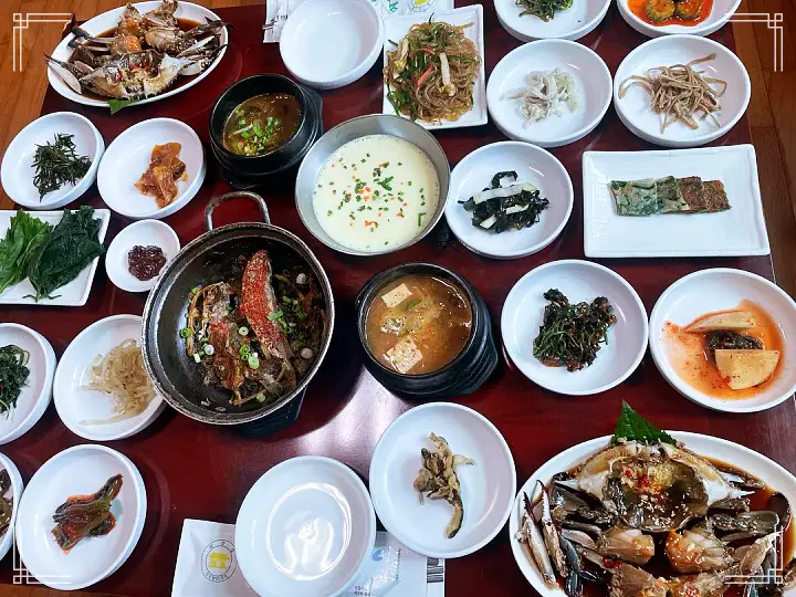 식객 허영만 백반기행 김용림 편 간장게장 갈비찜 24첩 시골밥상 한옥마을 한정식 김포 맛집 소개